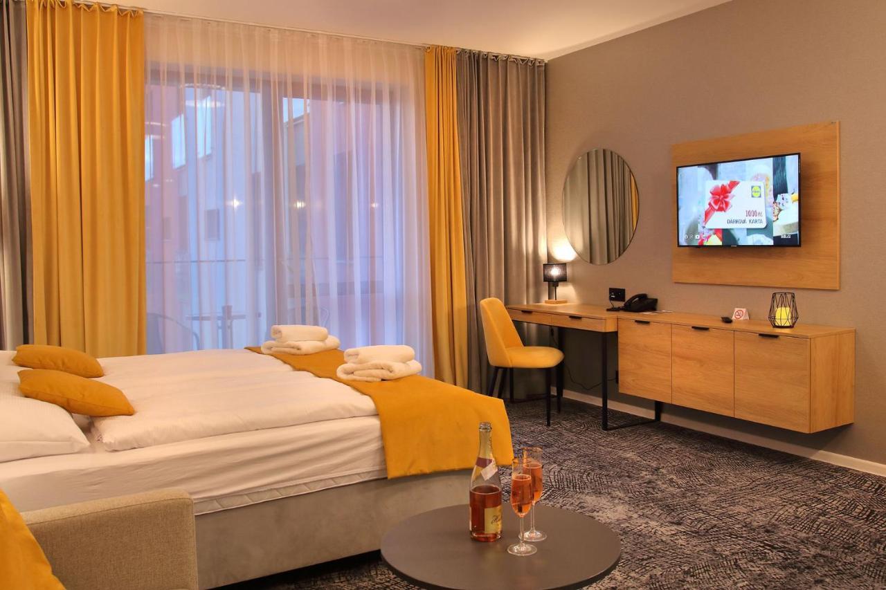 Apartman Gold Akvamarin Bešeňová Zewnętrze zdjęcie